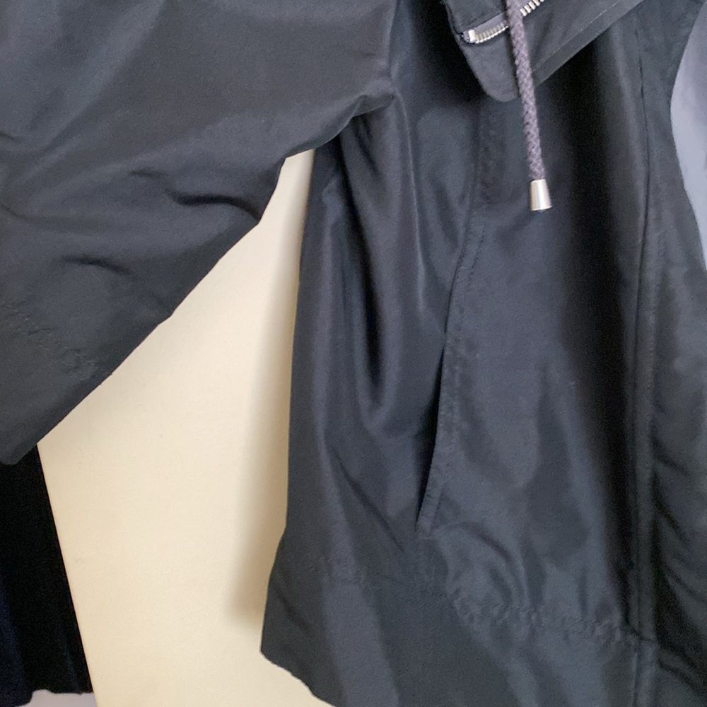 Cropped Jacket - Picture 2 of 4